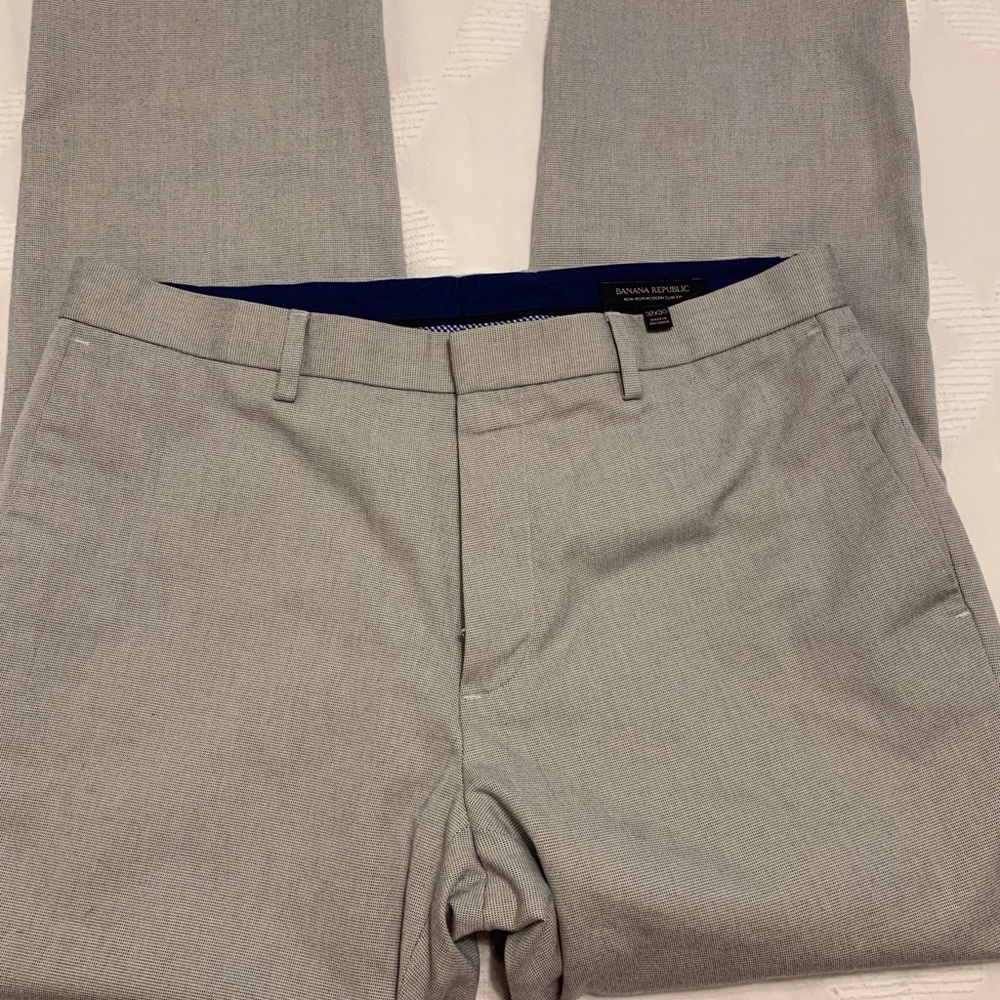 Men’s Banana Republic Gray Trousers Slim Fit